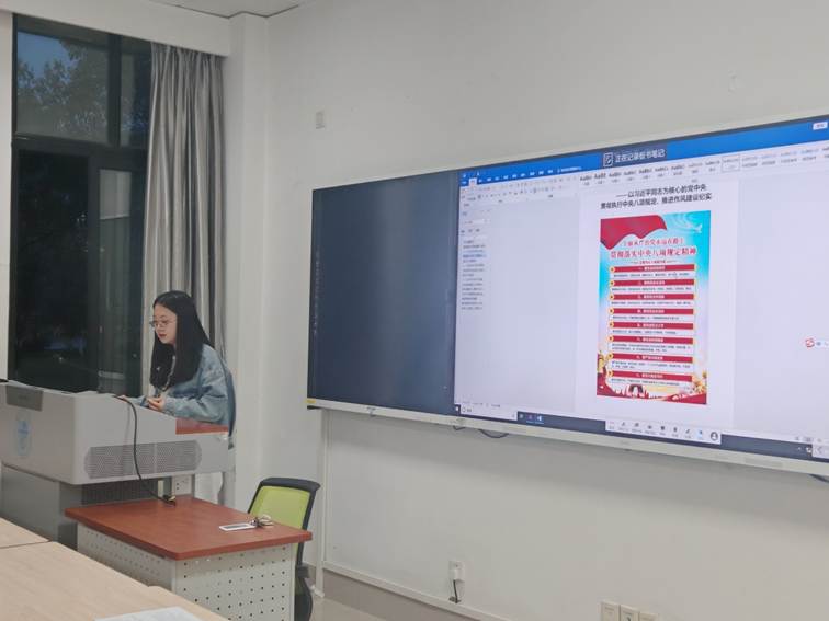 房间里有窗户 AI 生成的内容可能不正确。